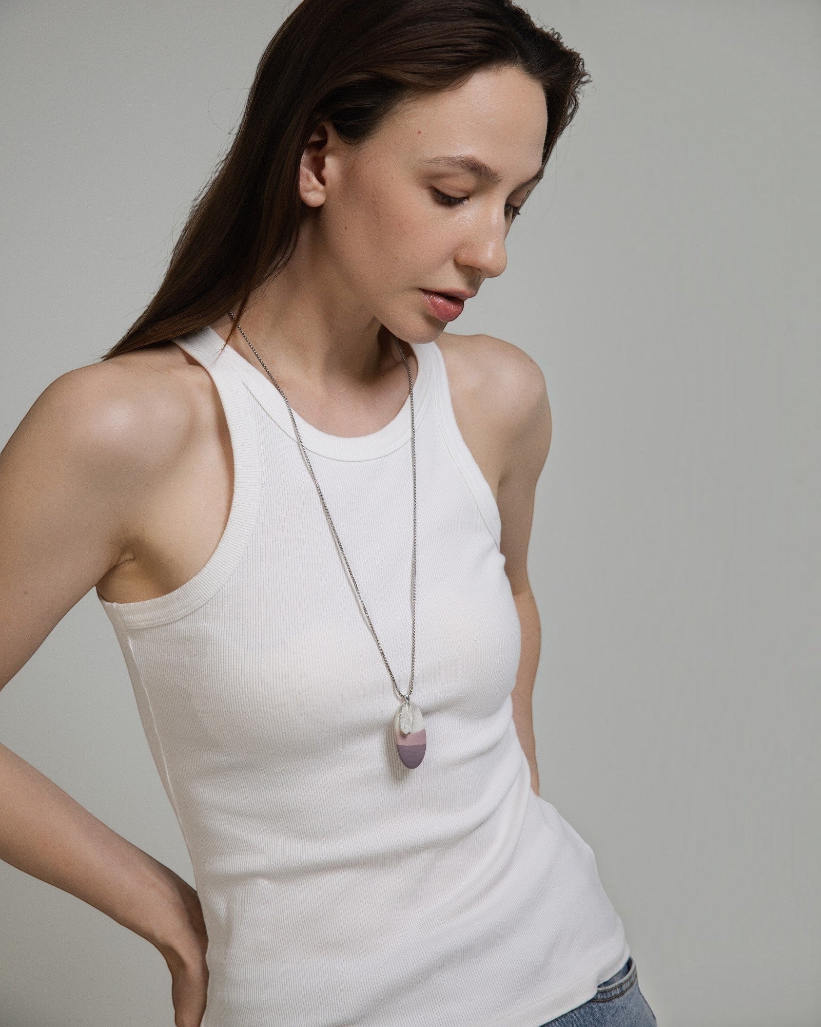Elsita Jewelry Mauve III pendant necklace featuring a Hyacinth Jasper stone in lavender and white on a silver chain.