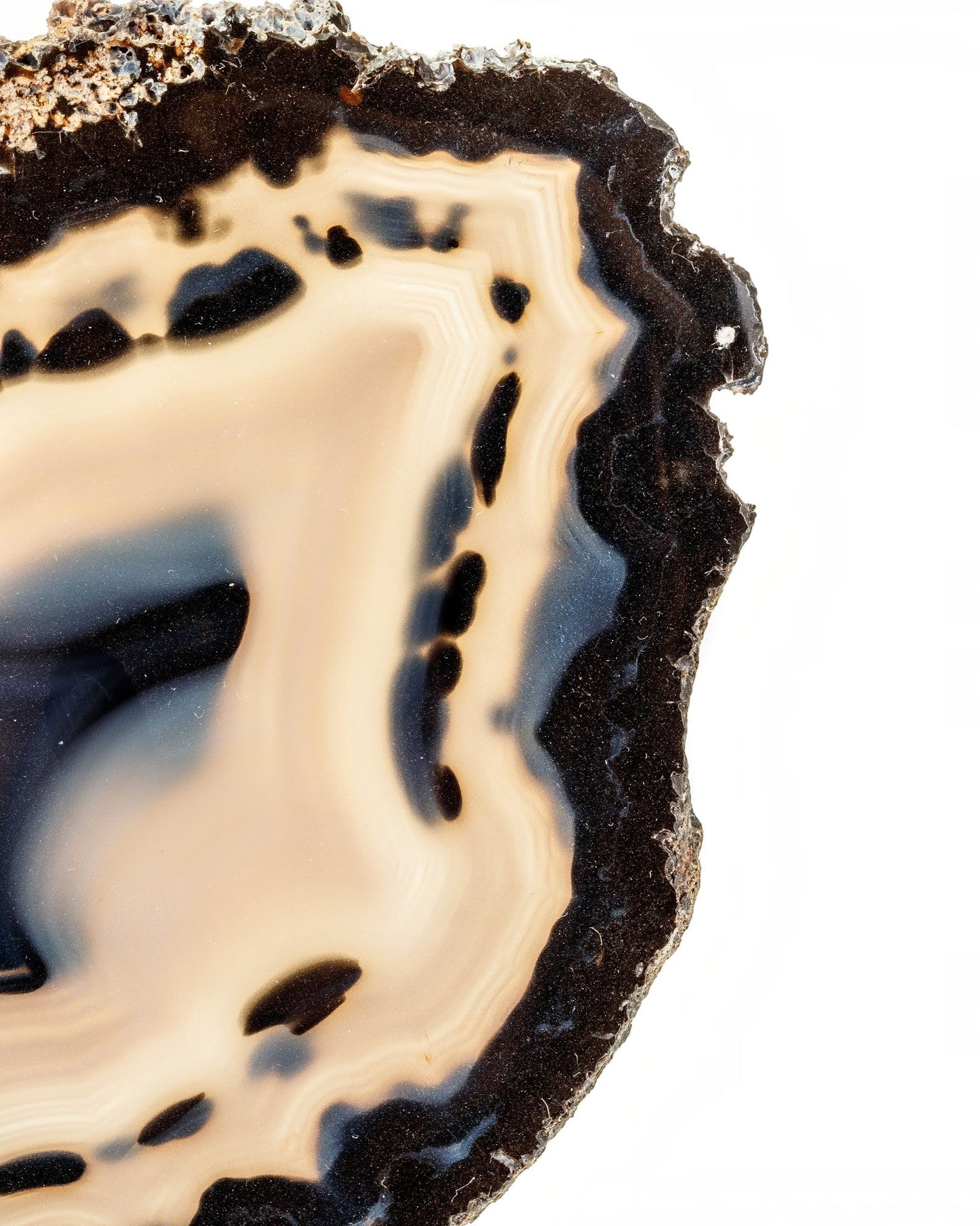 Elsita Jewelry Madagascar Agate pendant featuring black and white natural mineral patterns resembling landscape art