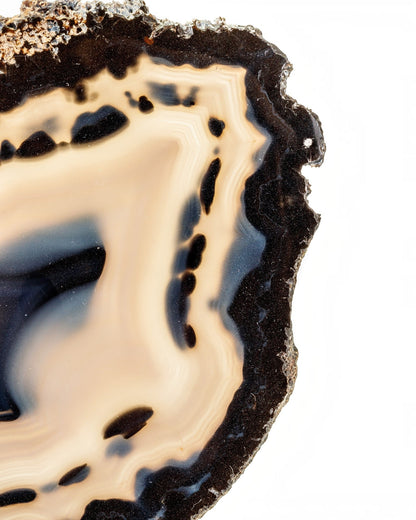 Elsita Jewelry Madagascar Agate pendant featuring black and white natural mineral patterns resembling landscape art