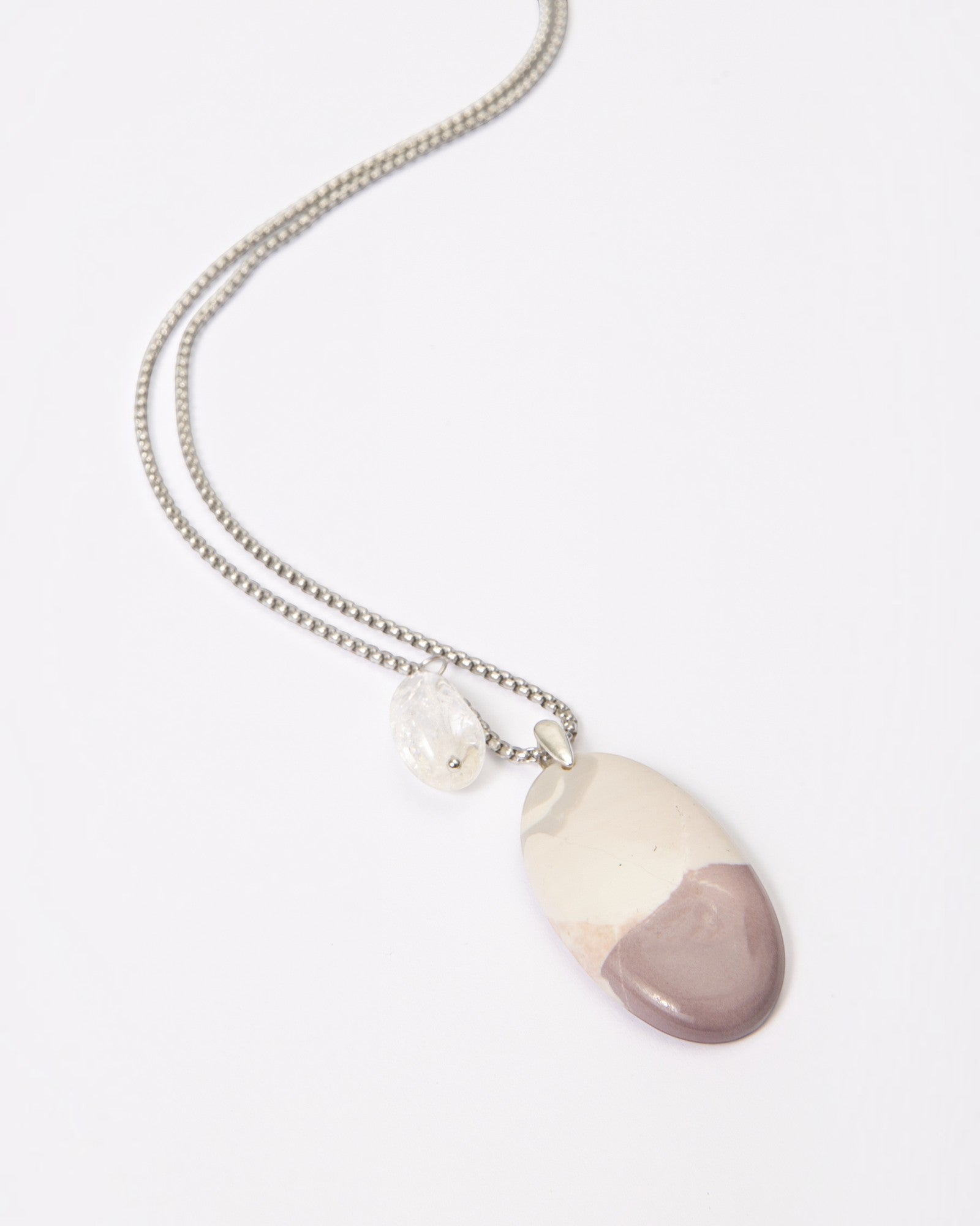 Elsita Jewelry Mauve II pendant necklace featuring a Hyacinth Jasper stone and clear quartz on a sterling silver chain.