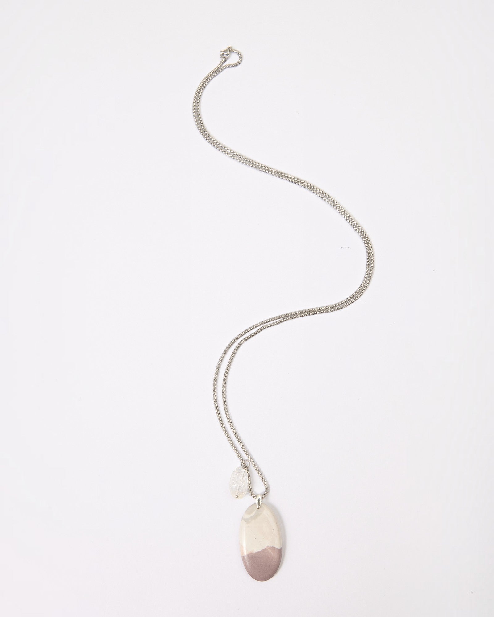 Elsita Jewelry Mauve II pendant necklace featuring a Hyacinth Jasper stone and clear quartz on a sterling silver chain