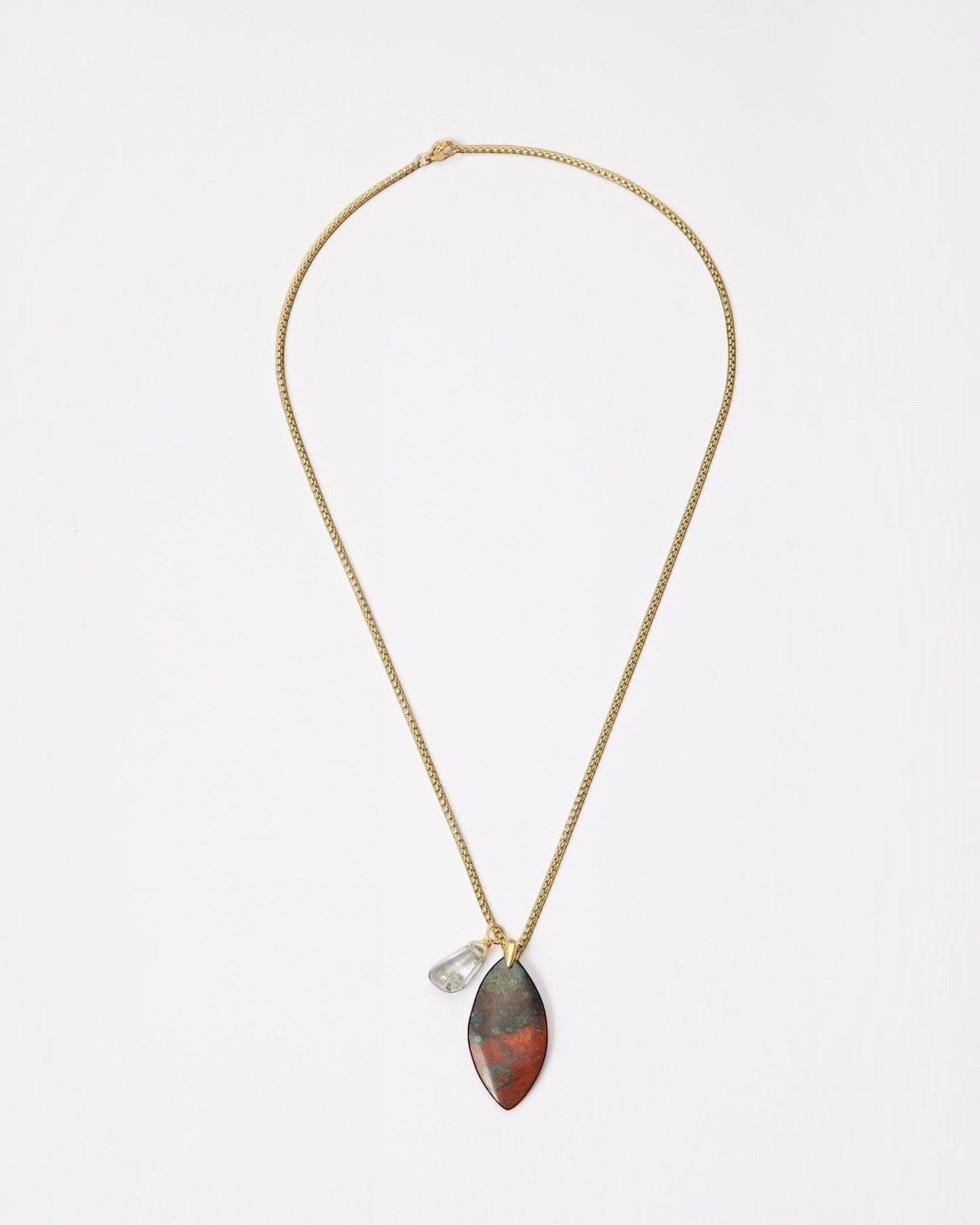 Elsita Jewelry Horizon I necklace featuring a marquise-cut Sonora sunset stone and green quartz on a gold-tone chain.